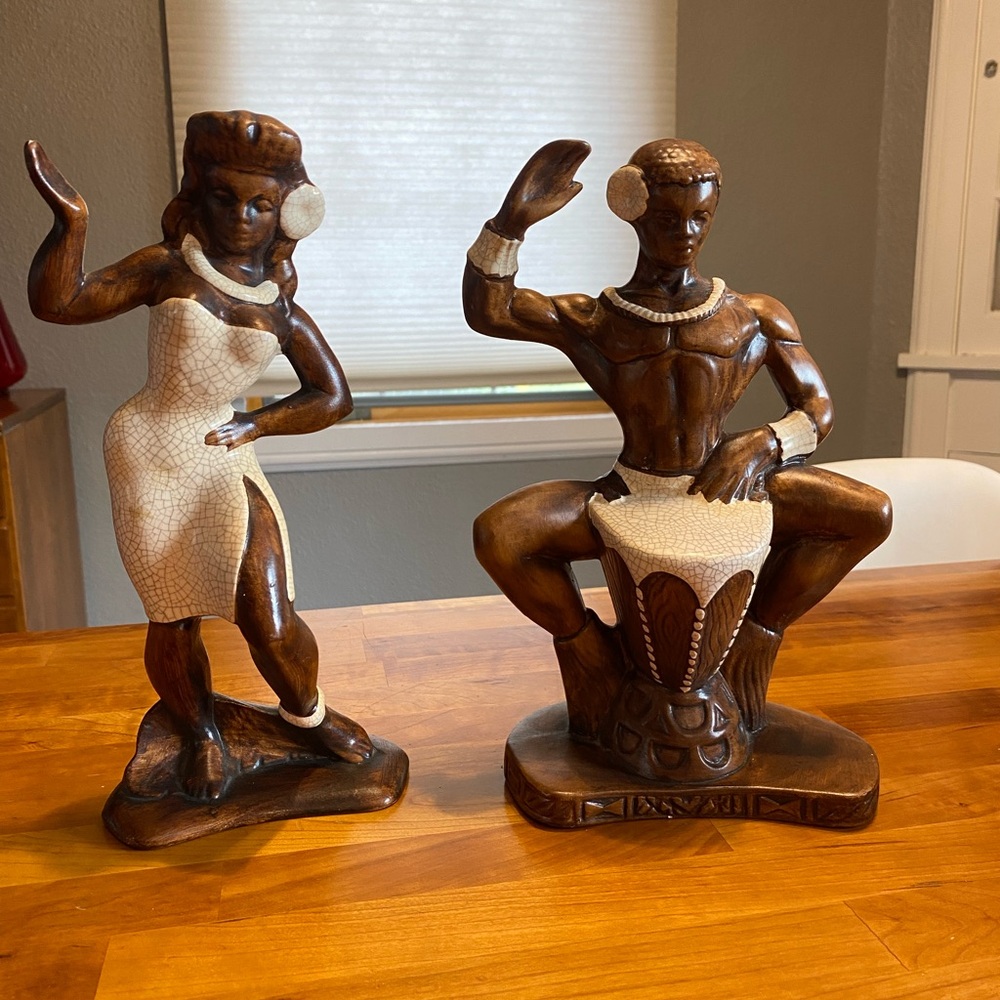 Vintage Treasure Craft Hawaiian Dancer and drummer 1959 MCM